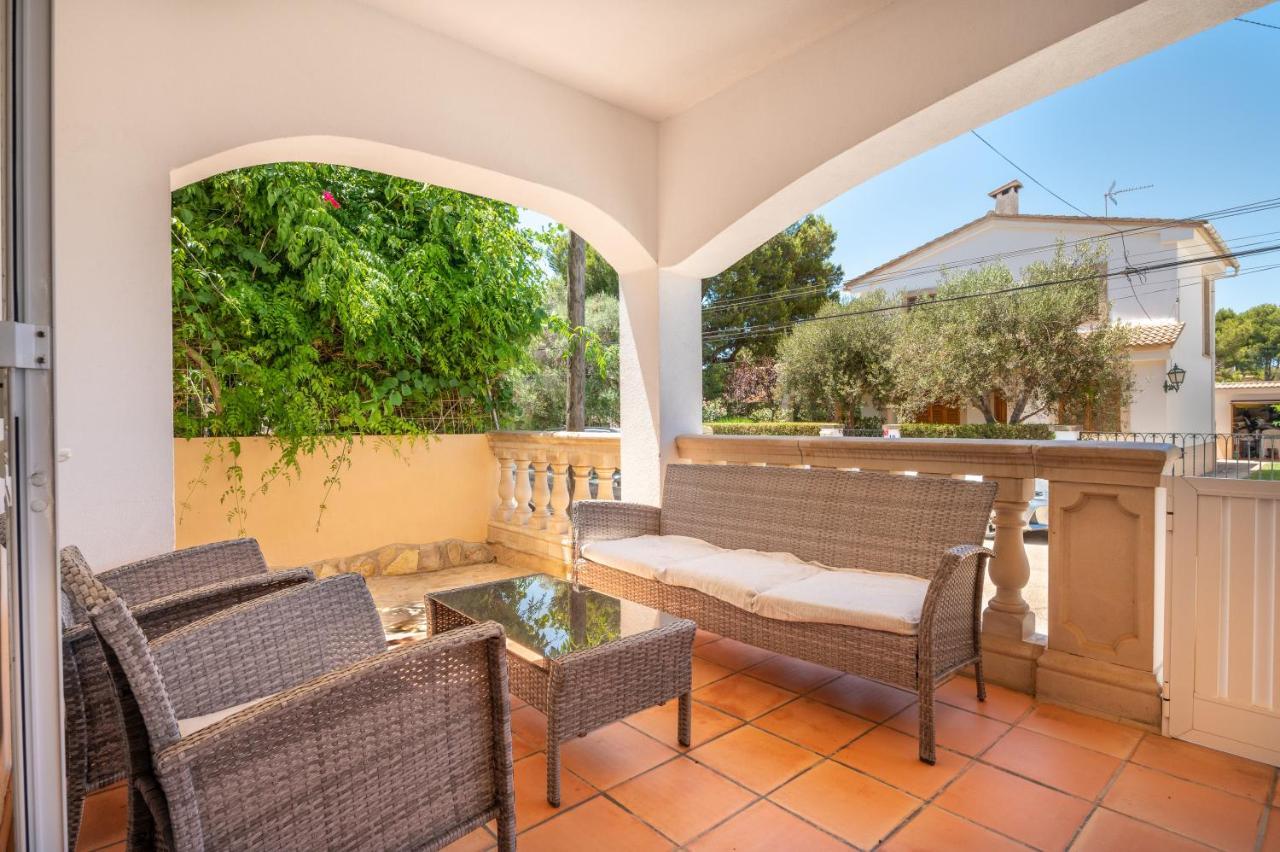 Balena With Heated Pool Villa