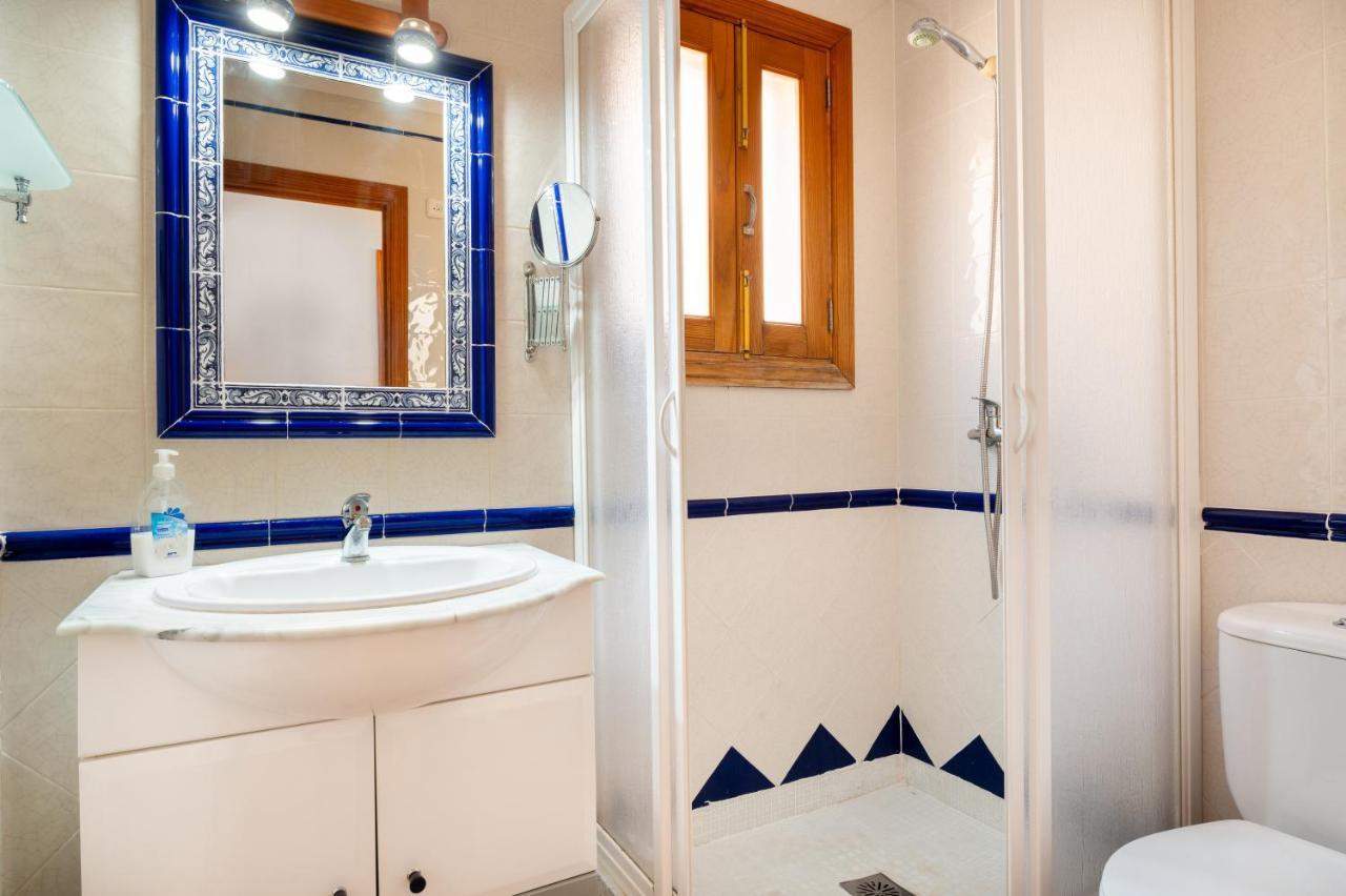 Balena With Heated Pool Villa